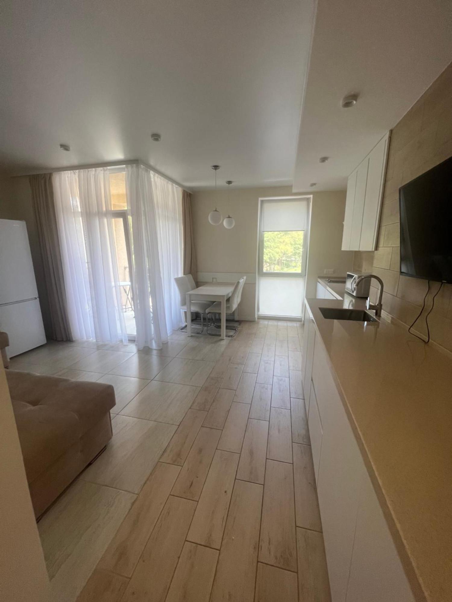 Жк «Сонячний Квартал» Apartment Solochin Exterior photo